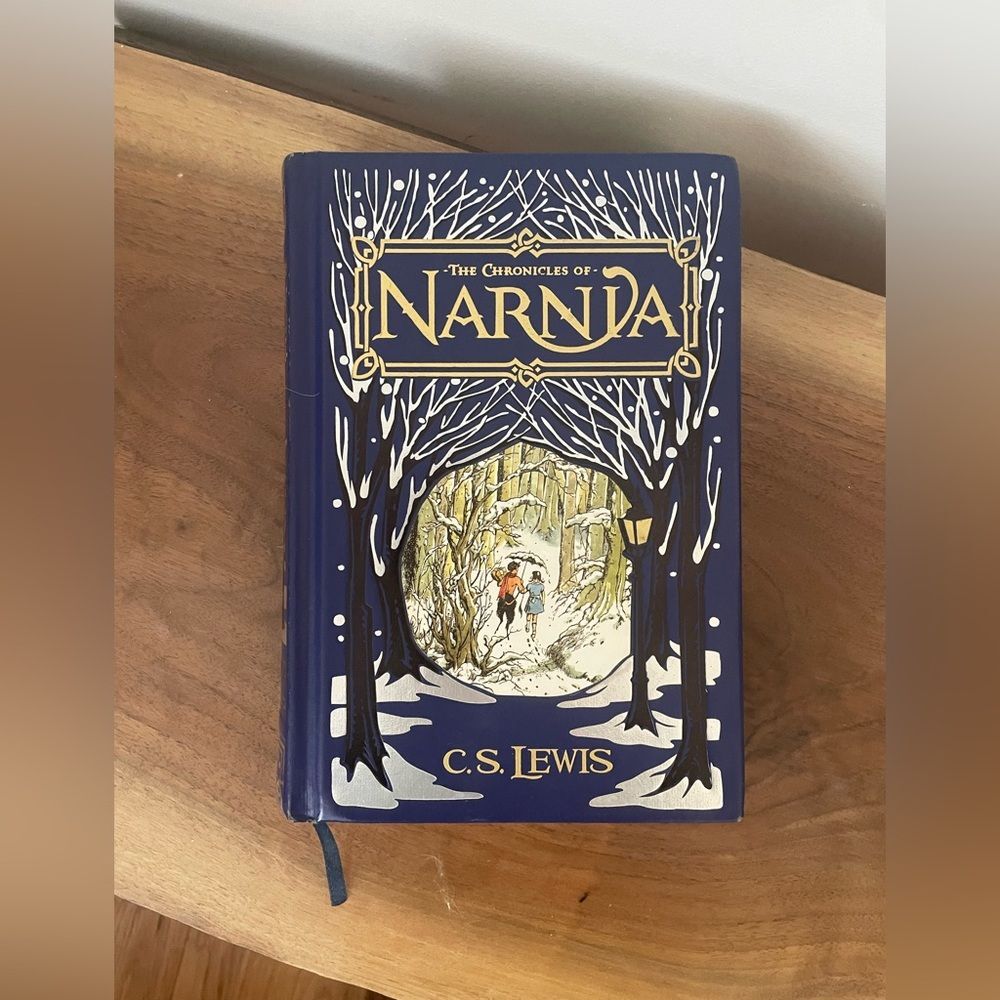 The Chronicles of Narnia by C.S. Lewis Barnes & Noble Leather Fully Illustrated